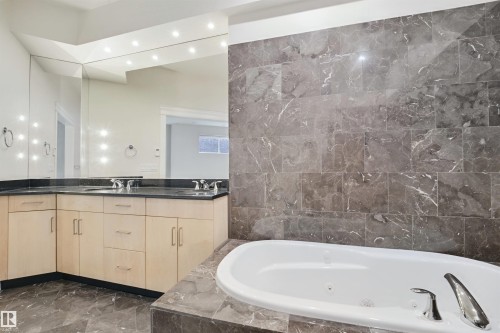 5014 Donsdale Drive Nw, Edmonton, AB 
