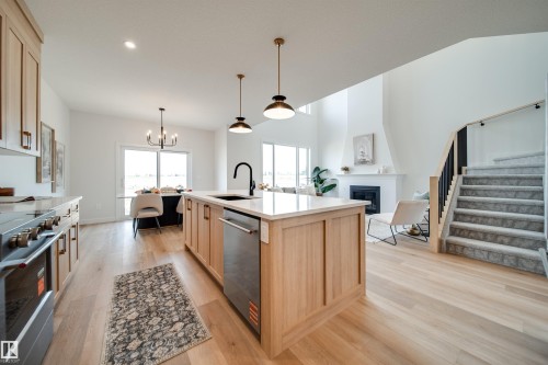 63 Chartres Close, St. Albert, AB 