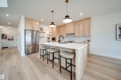 63 Chartres Close   St. Albert, AB T8T 2E1
