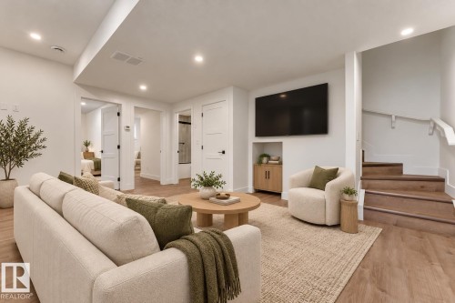 6048 107A Nw, Edmonton, AB 