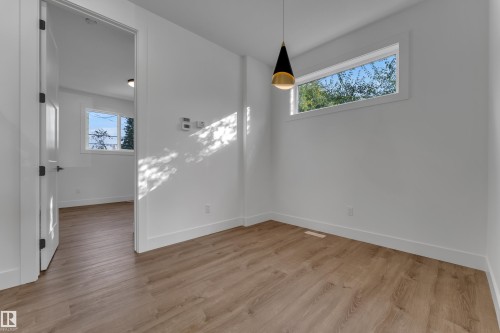 6048 107A Nw, Edmonton, AB 