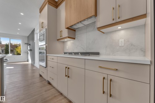 6048 107A Nw, Edmonton, AB 