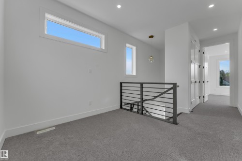 6048 107A Nw, Edmonton, AB 