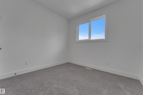 6048 107A Nw, Edmonton, AB 