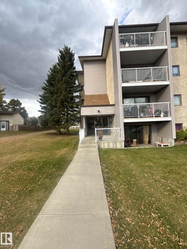 #302 51 BROWN ST  Stony Plain, AB T7Z 1P3