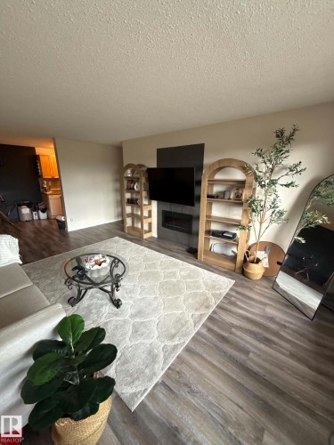 #302 51 Brown St, Stony Plain, AB 