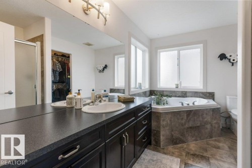 29 Newgate Way, St. Albert, AB 