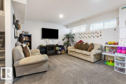 29 Newgate Way, St. Albert, AB 