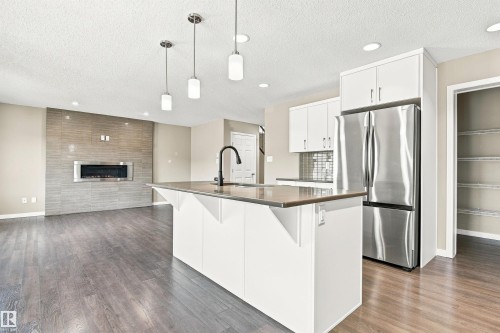 3528 Claxton Crescent Sw, Edmonton, AB 