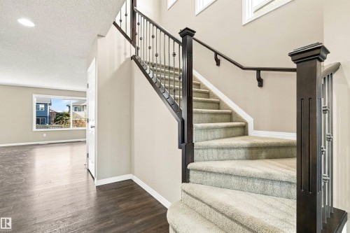 3528 Claxton Crescent Sw, Edmonton, AB 