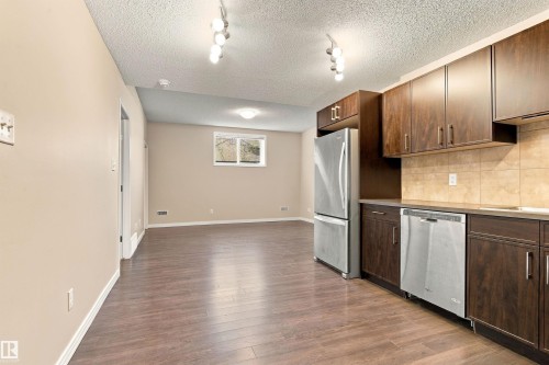 3528 Claxton Crescent Sw, Edmonton, AB 