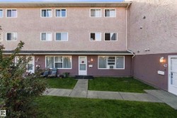 #48 13590 38 ST NW  Edmonton, AB T5A 2W7
