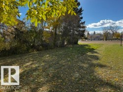 4711 51 Avenue  Wetaskiwin, AB T9A 0T6