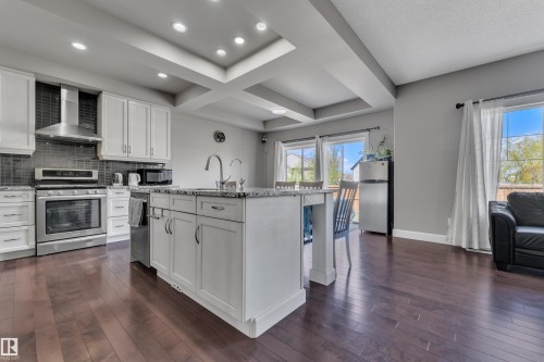 3203 Winspear Crescent Sw, Edmonton, AB 