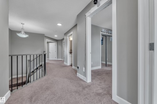 3203 Winspear Crescent Sw, Edmonton, AB 