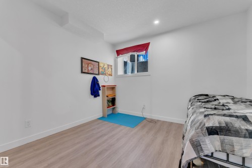 3203 Winspear Crescent Sw, Edmonton, AB 
