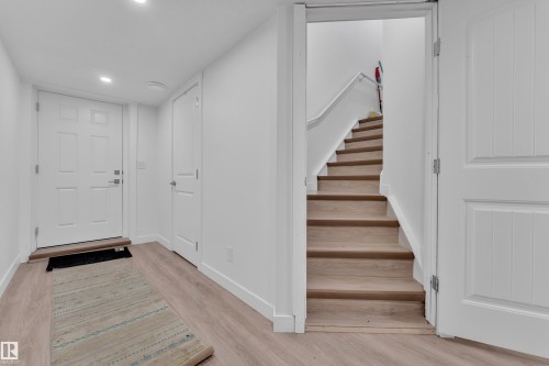 3203 Winspear Crescent Sw, Edmonton, AB 