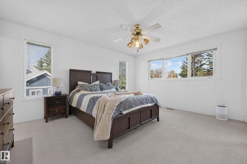 10706 33A Avenue Nw, Edmonton, AB 