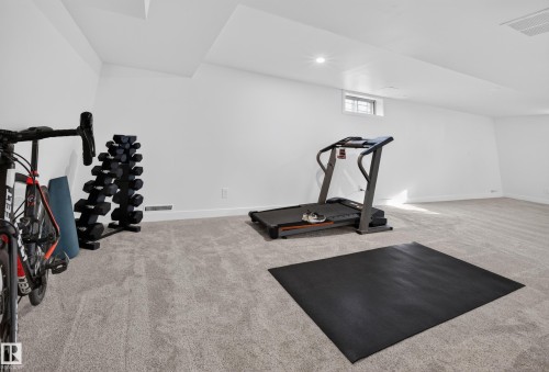 10706 33A Avenue Nw, Edmonton, AB 