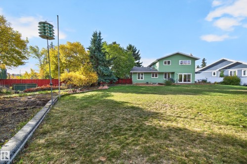 10706 33A Avenue Nw, Edmonton, AB 
