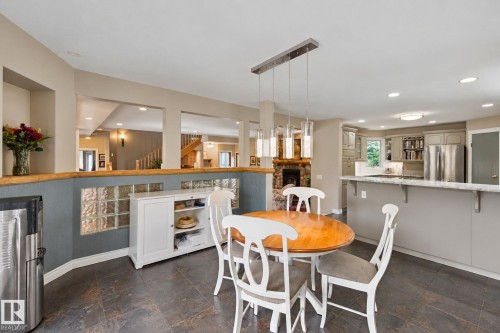 6 Rosenthal Way, Stony Plain, AB 
