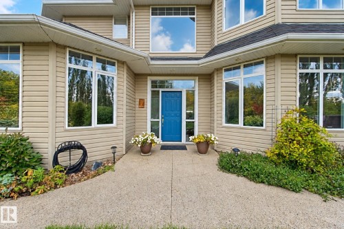 6 Rosenthal Way, Stony Plain, AB 