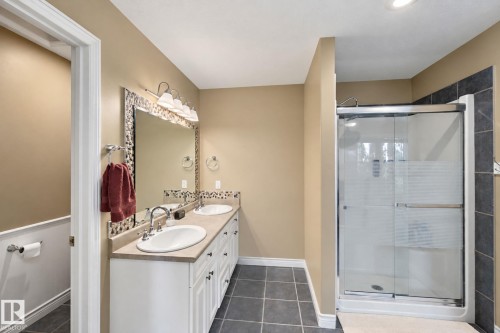 6 Rosenthal Way, Stony Plain, AB 