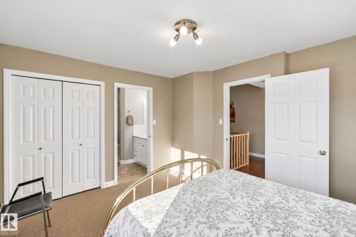6 Rosenthal Way, Stony Plain, AB 