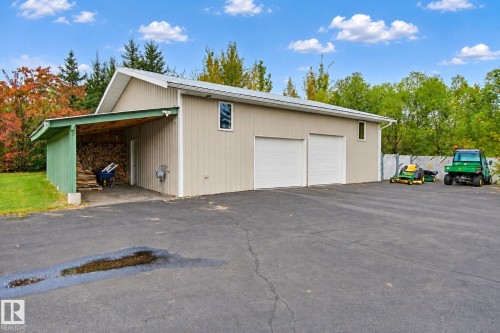 6 Rosenthal Way, Stony Plain, AB 