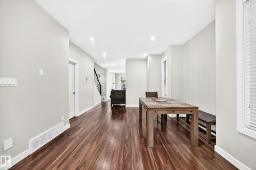 12212 124 Street Nw, Edmonton, AB 