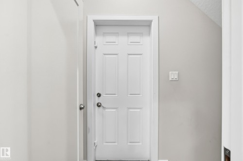 12212 124 Street Nw, Edmonton, AB 