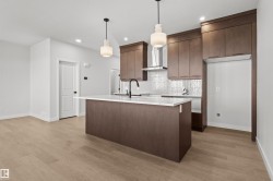 3408 126 Street SW Edmonton, AB T6W 5Z8
