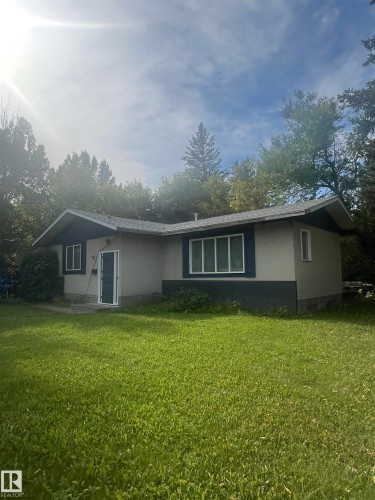 70 Sunset Boulevard, St. Albert, AB 