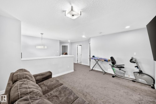 7245 Chivers Place Sw, Edmonton, AB 