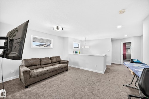 7245 Chivers Place Sw, Edmonton, AB 