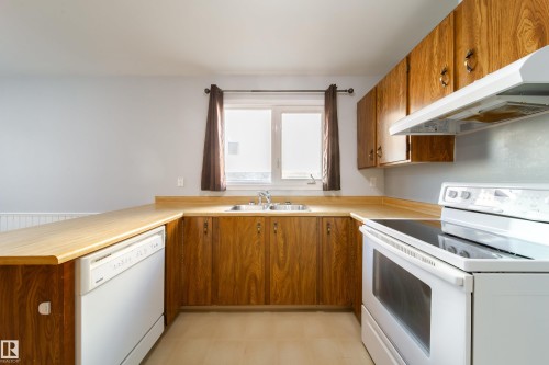 3908 41 Avenue Nw, Edmonton, AB 