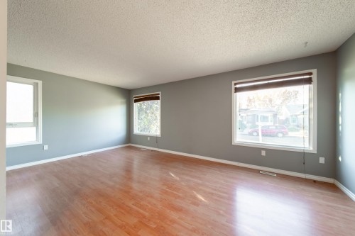 3908 41 Avenue Nw, Edmonton, AB 