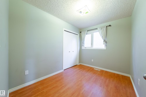 3908 41 Avenue Nw, Edmonton, AB 