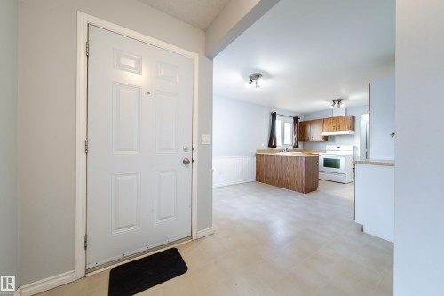 3908 41 Avenue Nw, Edmonton, AB 