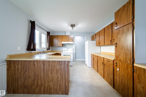3908 41 Avenue Nw, Edmonton, AB 