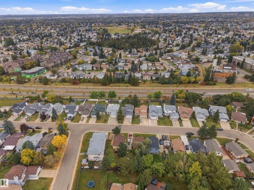 3927 22 Avenue Nw, Edmonton, AB 