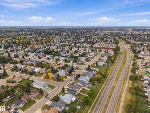 3927 22 Avenue Nw, Edmonton, AB 