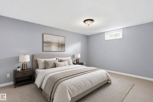 Recessed window, ceiling-mounted light fixture, light gray walls, and carpet flooring - 74 Aspen Crescent, St. Albert, AB 