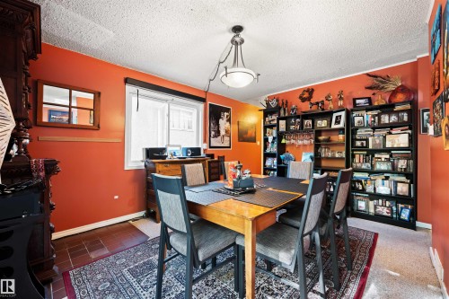 9851 85 Avenue Nw, Edmonton, AB 