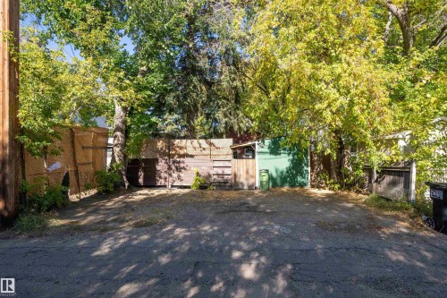 9851 85 Avenue Nw, Edmonton, AB 