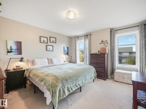 2027 Cavanagh Drive Sw, Edmonton, AB 