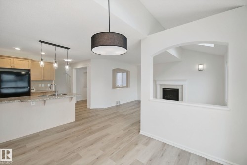 20420 56 Avenue Nw, Edmonton, AB 