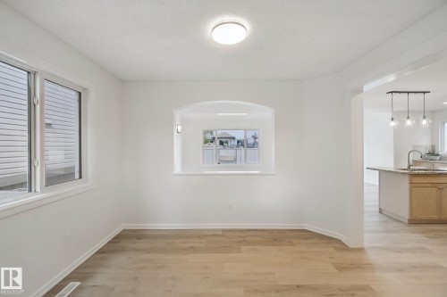 20420 56 Avenue Nw, Edmonton, AB 