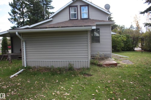 Additional content - 5012 49 Ave, Radway, AB 