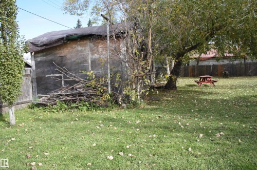 Additional content - 5012 49 Ave, Radway, AB 